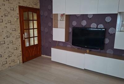 Apartament cu 2 camere semidecomandat în Central - 1
