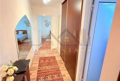 Apartament 1 camera, decomandat, et.3, 35 mp +centrala - Zona AEM - 6