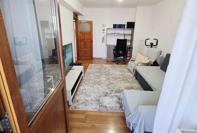 Apartament cu 2 camere decomandat în Democrației - 8