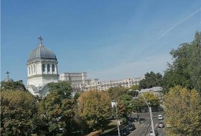 Apartament cu 3 camere semidecomandat în Central - 12