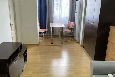 Garsoniera (Gaze Trase) Casa Car?ii Etaj 3 din 4 - 1