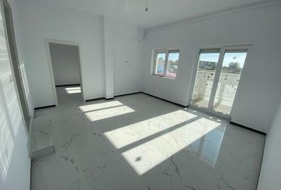 Giroc-Neptun | 3 Camere | Curte proprie | Decomandat | Lift | Disponibil imediat Giroc-Neptun | 3 Camere | Curte proprie | Decomandat | Lift | Disponibil imediat - 3