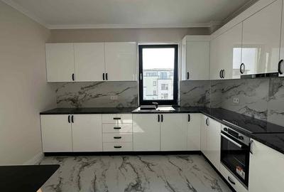 Apartament cu 3 camere semidecomandat în Central - 20