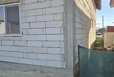 Casă cu 4 camere cu Teren 300 Mp în Palota - 5