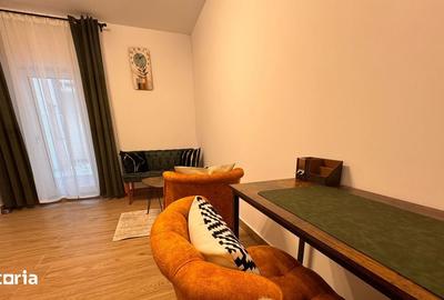 Spațiu comercial, de 54 mp, în Central - 14