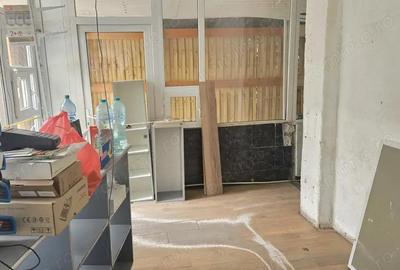 Inchiriez sau vand spatiu comercial in Deva, zona Balcescu (Astoria), suprafata utila 20 mp - 5