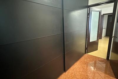 Apartament cu 3 camere semidecomandat în Drumul Taberei - 7