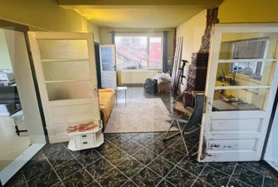 Apartament cu 4 camere decomandat în Grădiște - 17