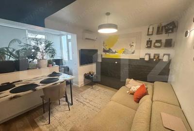 Apartament de vanzare, cu 3 camere, zona Micro 4