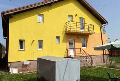 Casă în Unirea - 2