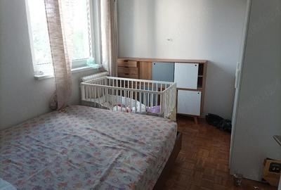 Apartament cu 4 camere decomandat în Rogerius