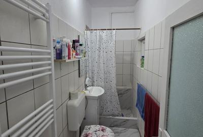 Casă cu 3 camere semidecomandat în Cernatu - 2