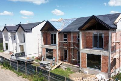 Ansamblu de duplexuri moderne, 160 mp , Radauti - 3