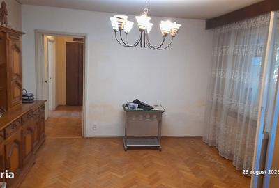 Apartament cu 3 camere în Militari - 1