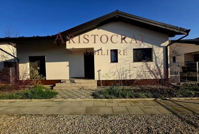 Casa parter zona centrala - 1