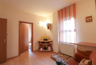 Duplex cu 6 camere cu Canalizare în Clăbucet - 10