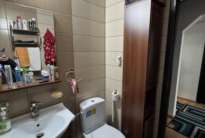 Apartament cu 3 camere decomandat în Central - 3