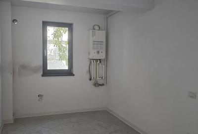 Apartament cu 2 camere decomandat în Piața Centrală - 10
