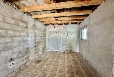 Casă individuală cu 4 camere cu Canalizare în Dragosloveni (Dumbrăveni) - 10