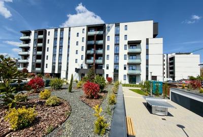 Apartament cu 2 camere semidecomandat în Aradului