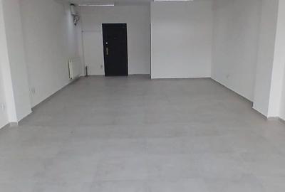 Spațiu comercial, de 61 mp, în Central