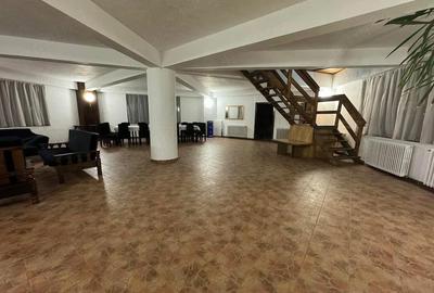 Spațiu comercial, de 350 mp, în Central - 5