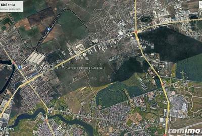 Teren de 4674 mp, în Central