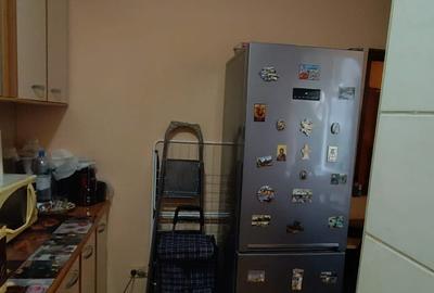 Vand Garsoniera zona Astra! aproape de pia?a Astra! - 2