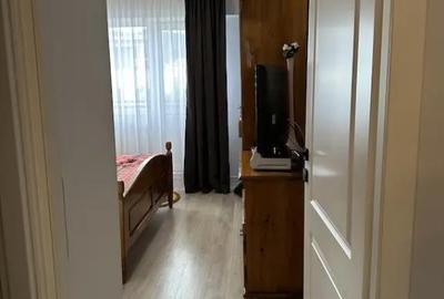 Apartament cu 4 camere decomandat în Central - 3