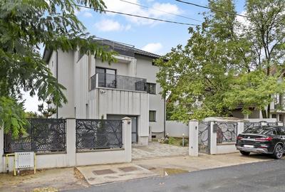 Casa vila 9 camere teren 700 mp comision 0% - 1