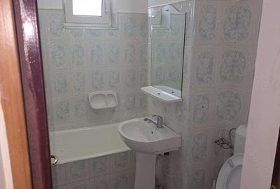 Garsonieră decomandată în Central - 4