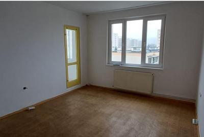 Apartament 2 camere ,etaj intermediar,Calea Bucuresti - 6