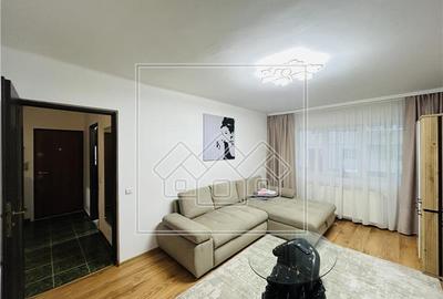 Apartament cu 3 camere decomandat în Turnișor - 2