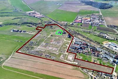Teren Construcții intravilan de 185299 mp, în Central