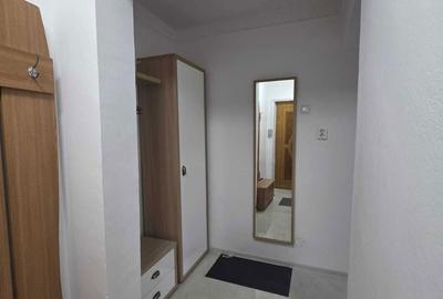 Apartament cu 2 camere decomandat în 5 Călărasi - 1