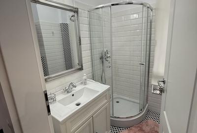 Apartament cu 3 camere decomandat în Florești - 3