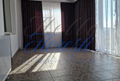 Casă cu 3 camere decomandat cu Teren 491 Mp în Central