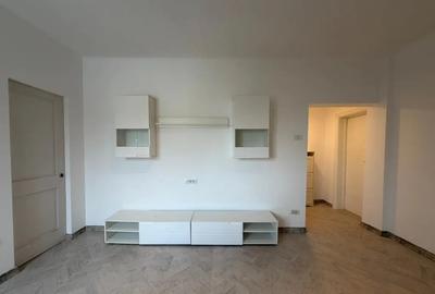Apartament cu 3 camere decomandat în Aviatorilor - 16