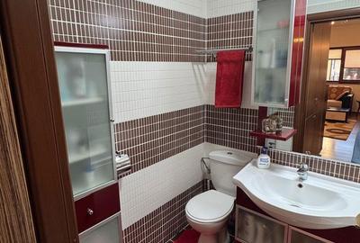 Apartament cu 3 camere, mobilat în Central - 8