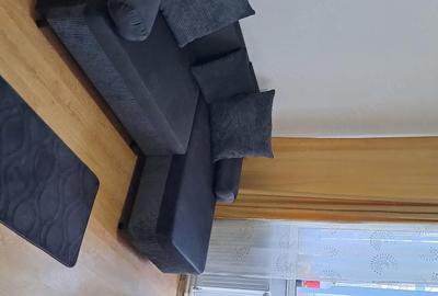 Apartament cu 3 camere semidecomandat în Nord