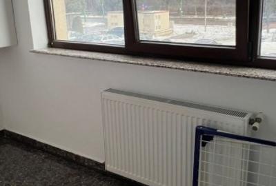 Apartament cu 2 camere decomandat în Tractorul - 2