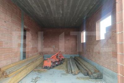 Casă cu 7 camere cu Teren 770 Mp în Marginea - 15