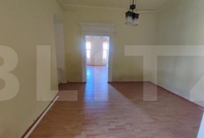 Spatiu comercial 83 mp, central - 1