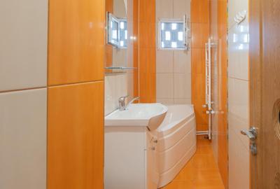 Apartament cu 3 camere semidecomandat în Tomis III - 5