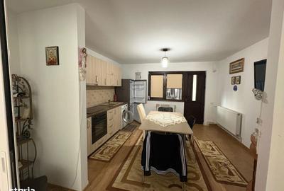 Casă cu 4 camere cu Teren 354 Mp în Central - 6