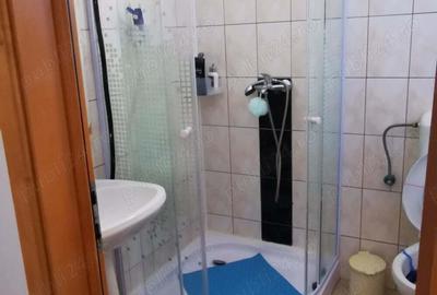 Inchiriere vanzare hala spatiu comercial sau de productie spatiu birouri - 14