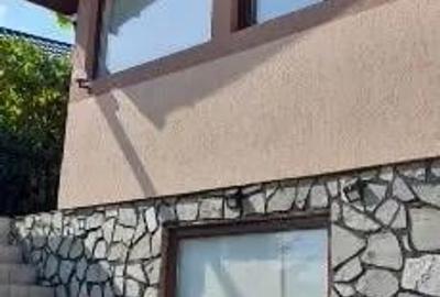 Casă cu 5 camere în Central - 4