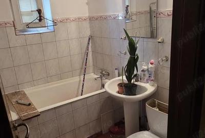 Apartament cu 3 camere decomandat în Dacia - 1