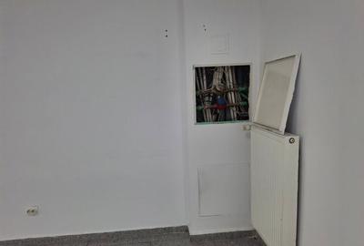 Spațiu comercial, de 85 mp, în Titan - 10