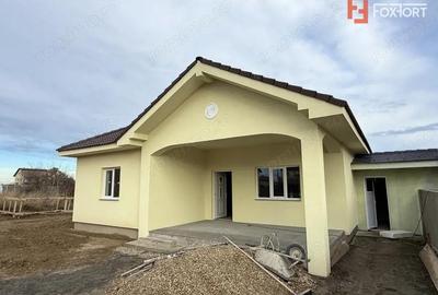 Casă cu 3 camere cu Teren 343 Mp în Beregsău Mare - 18